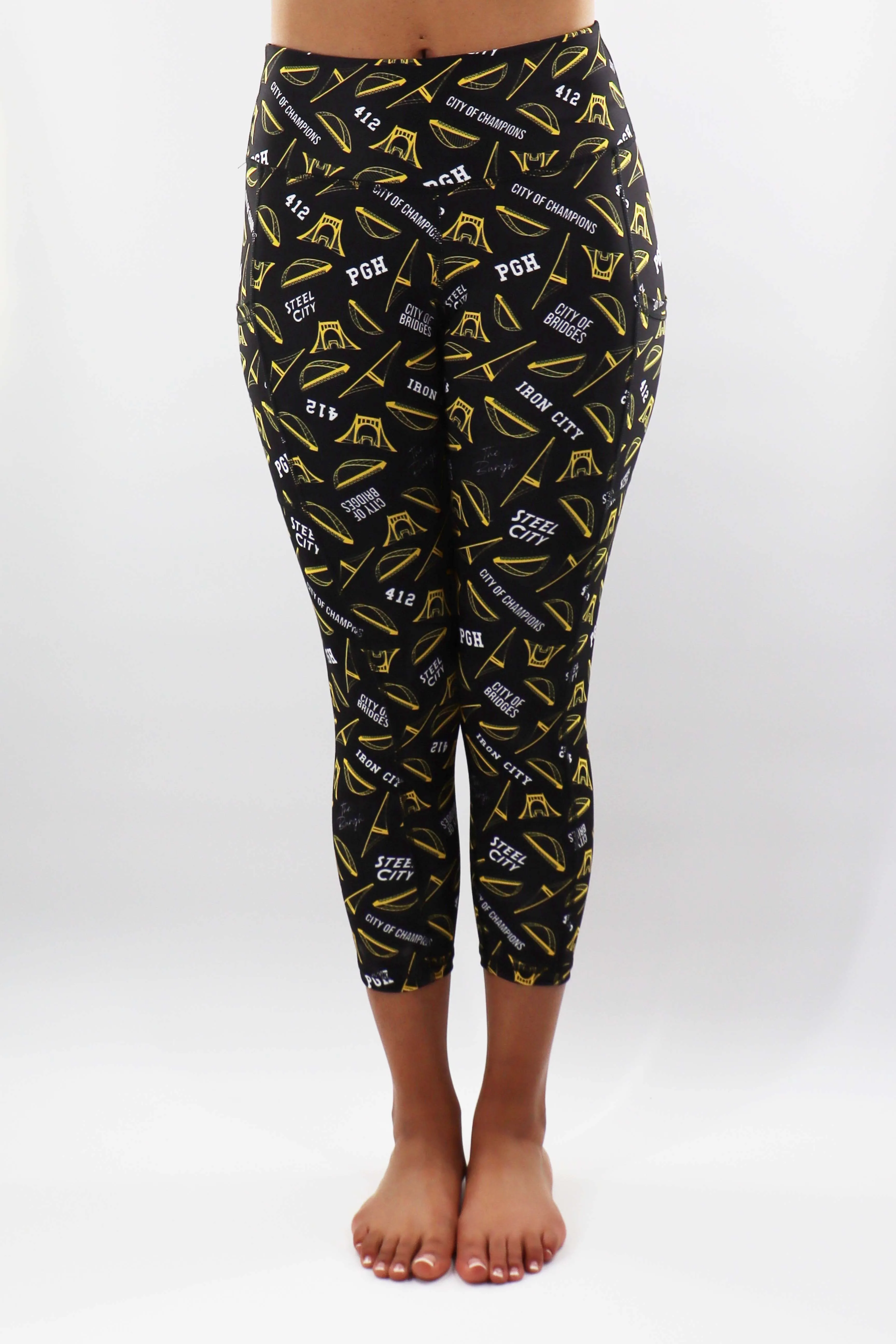 3017 - “The Pittsburgh Hometown" Perfect Pocket Capri - Black & Gold Print