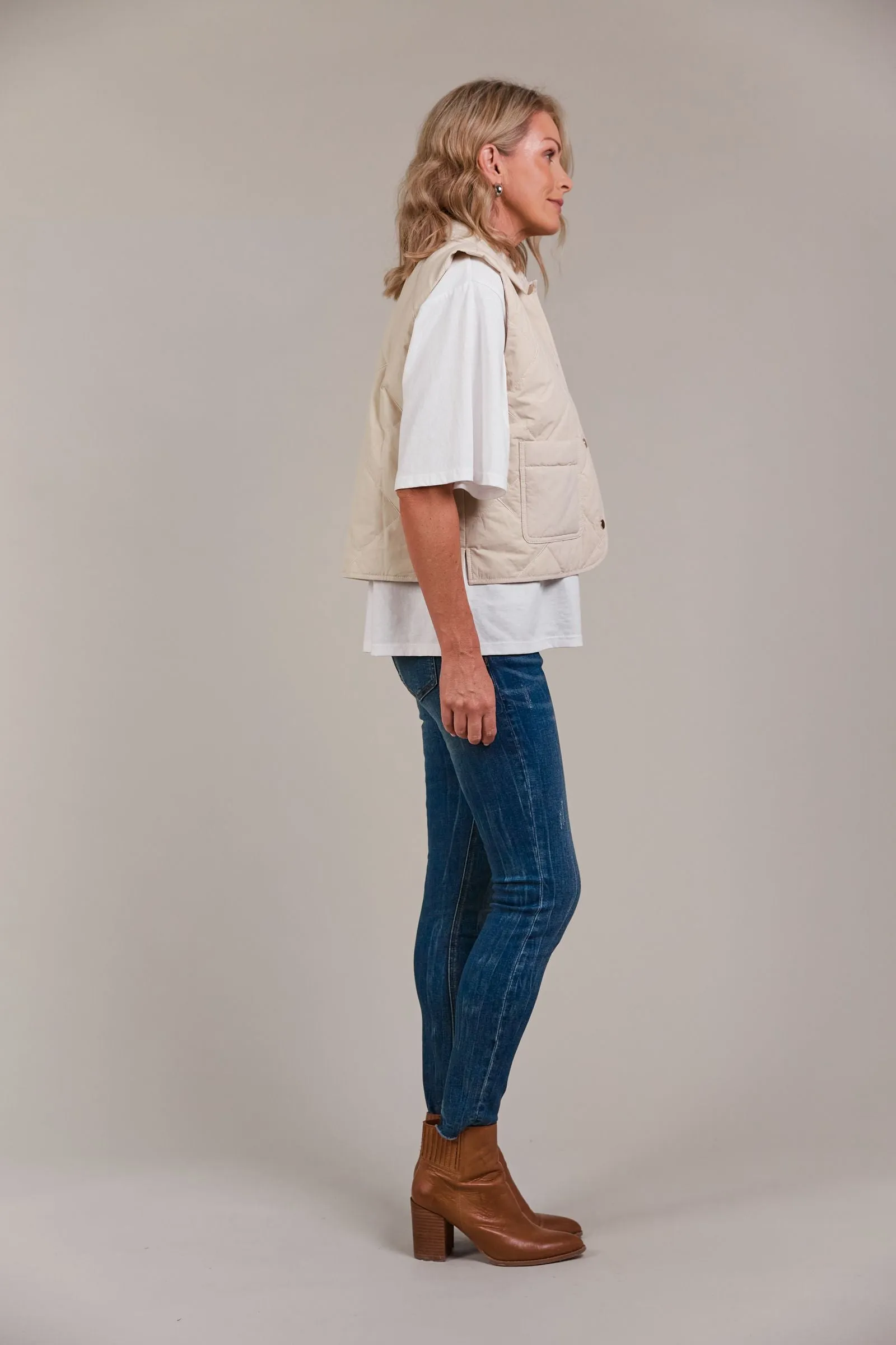 Argo Crop Vest - Ecru