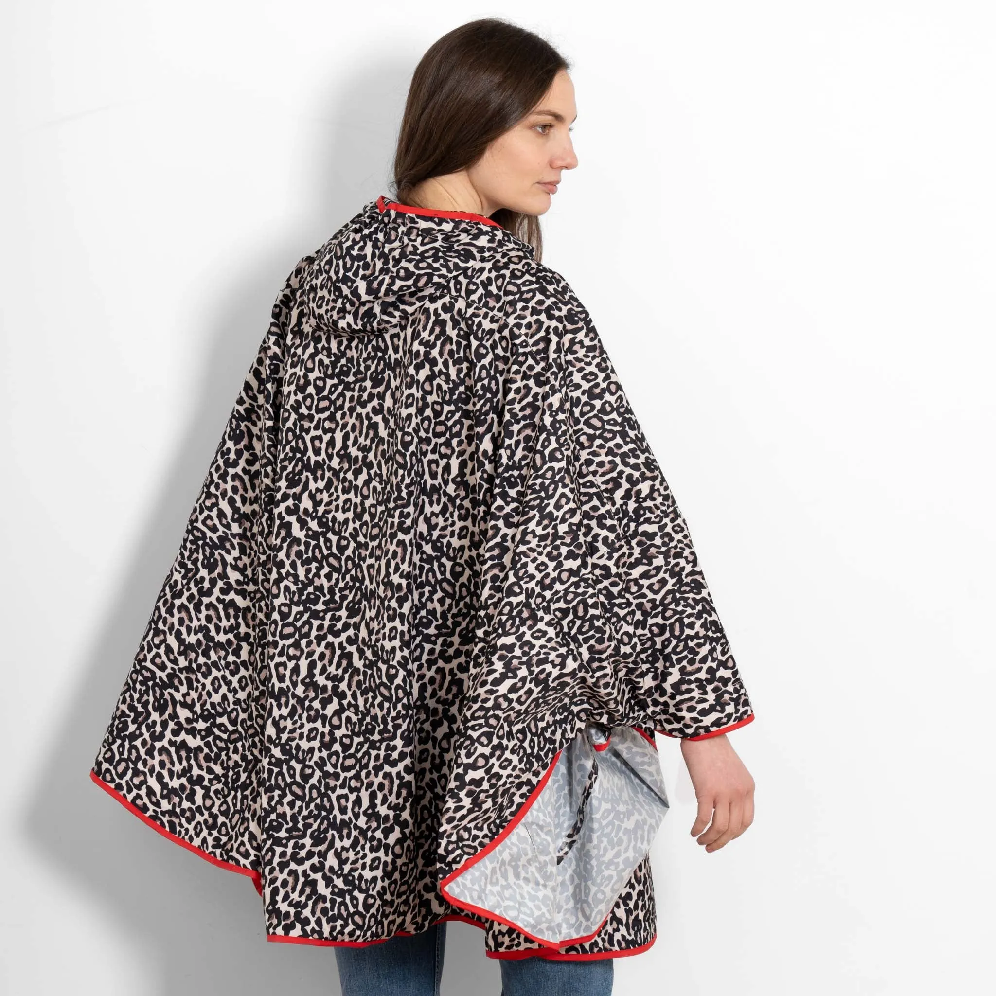 Aspen Rain Poncho - Cream/Red, Leopard Print