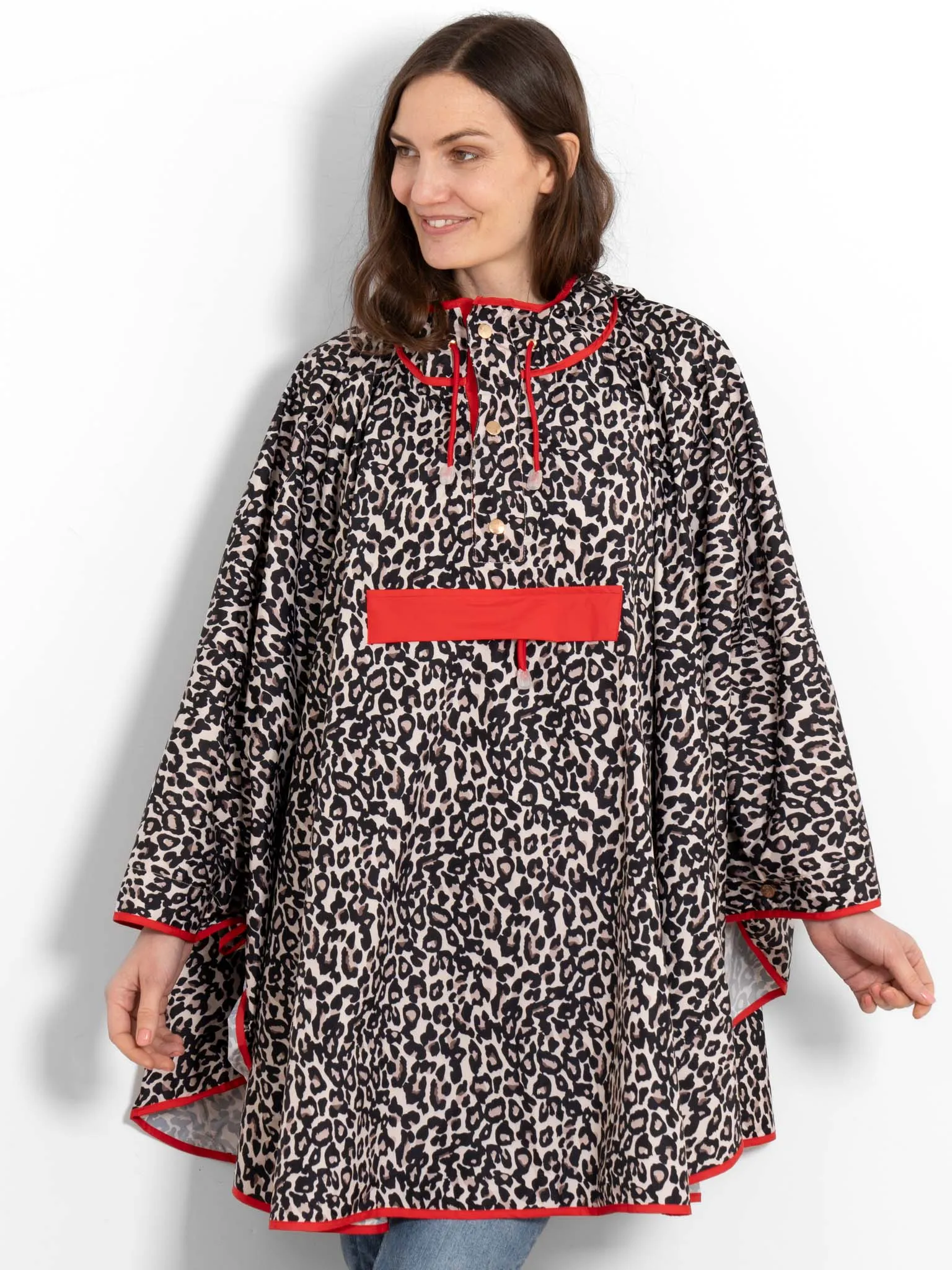 Aspen Rain Poncho - Cream/Red, Leopard Print