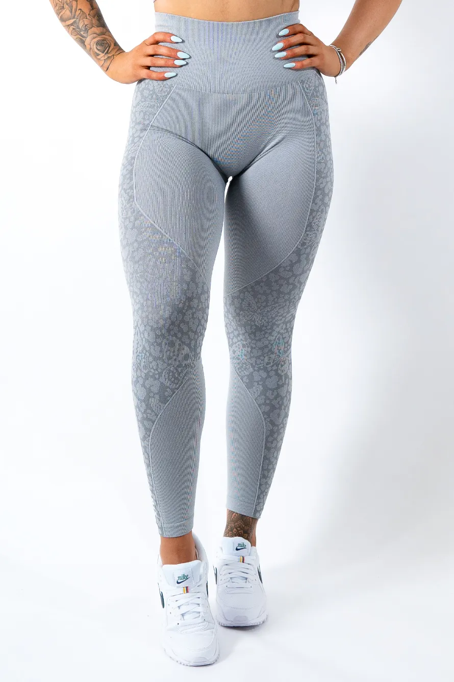 Coco-Fly Scrunch Bum Leggings Light Grey