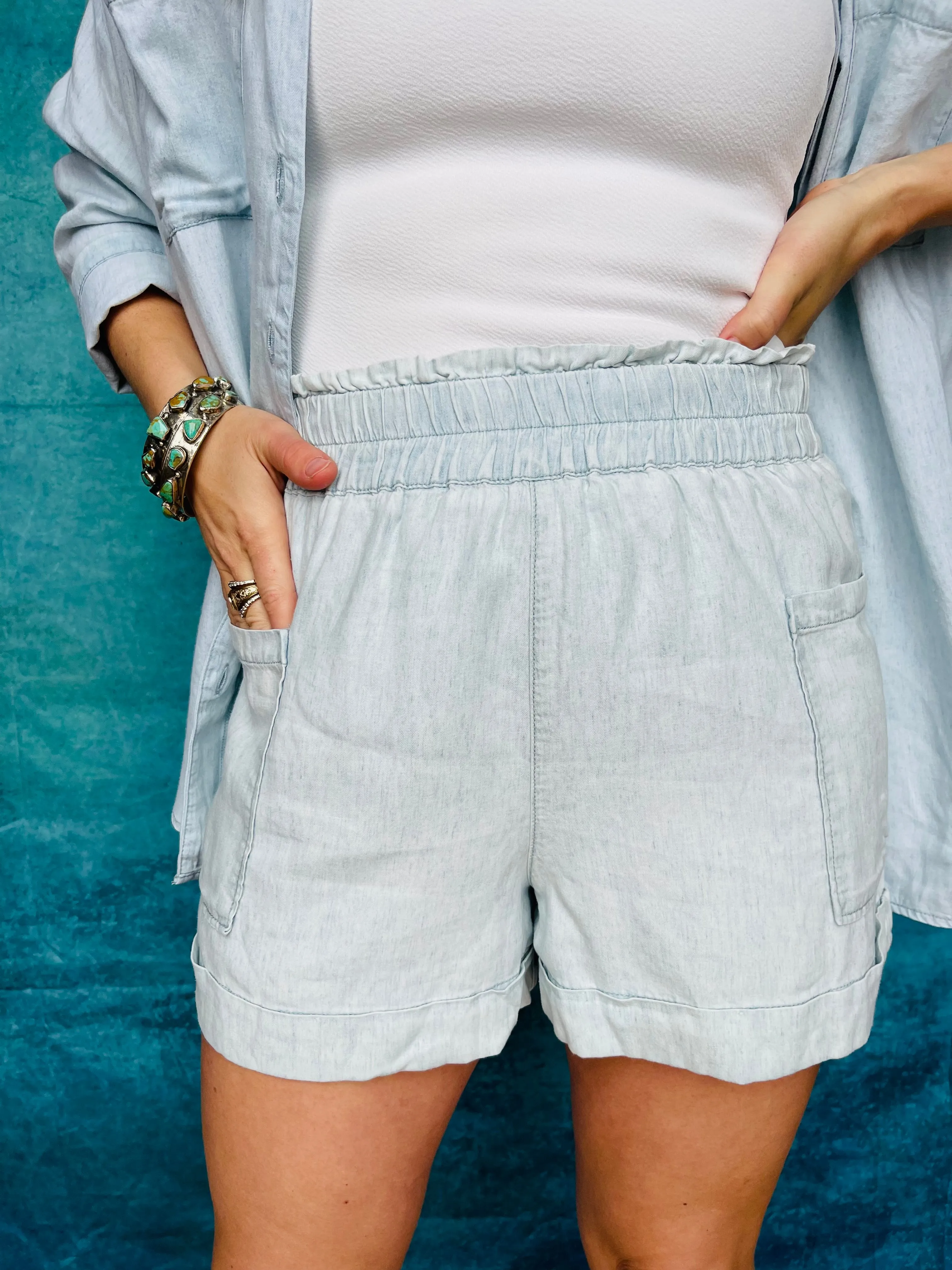 Disilvio Short
