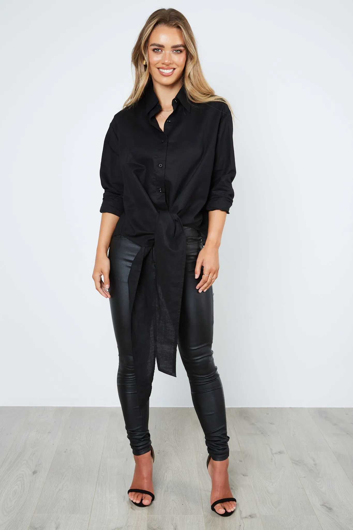 ‘EFFIE KATS’ WRAP LINEN SHIRT - BLACK