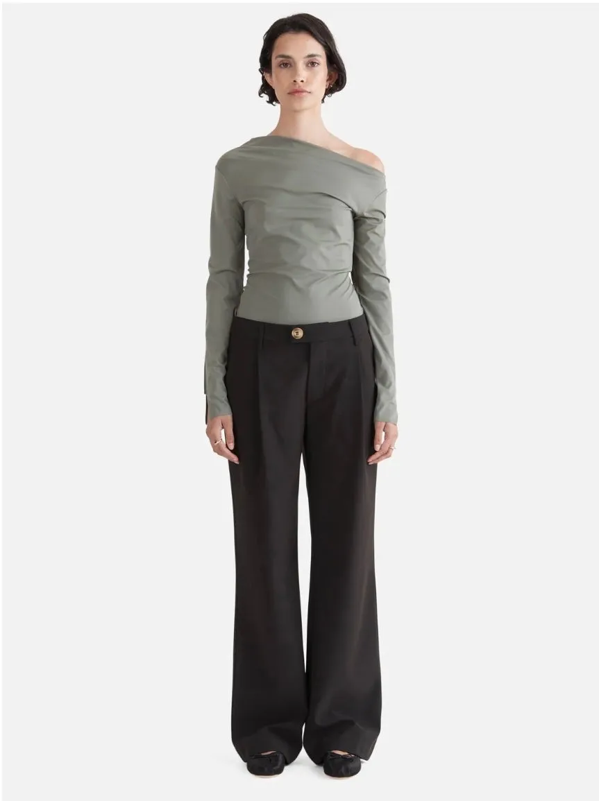 ENA Pelly II OFF THE SHOULDER Top - olive