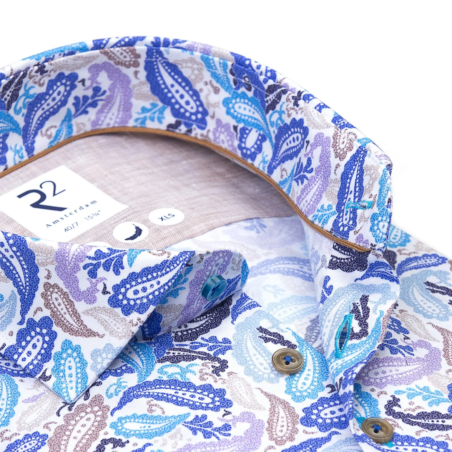 Extra long sleeves. Paisley cotton shirt
