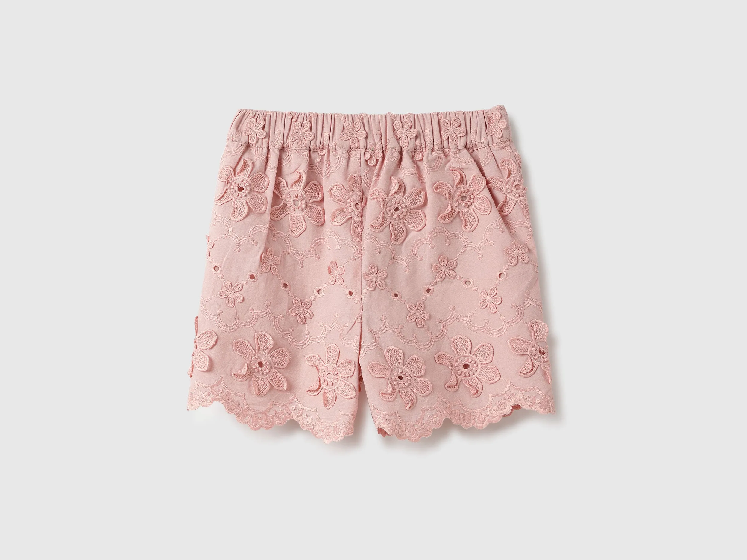 Floral Lace Regular Fit Shorts