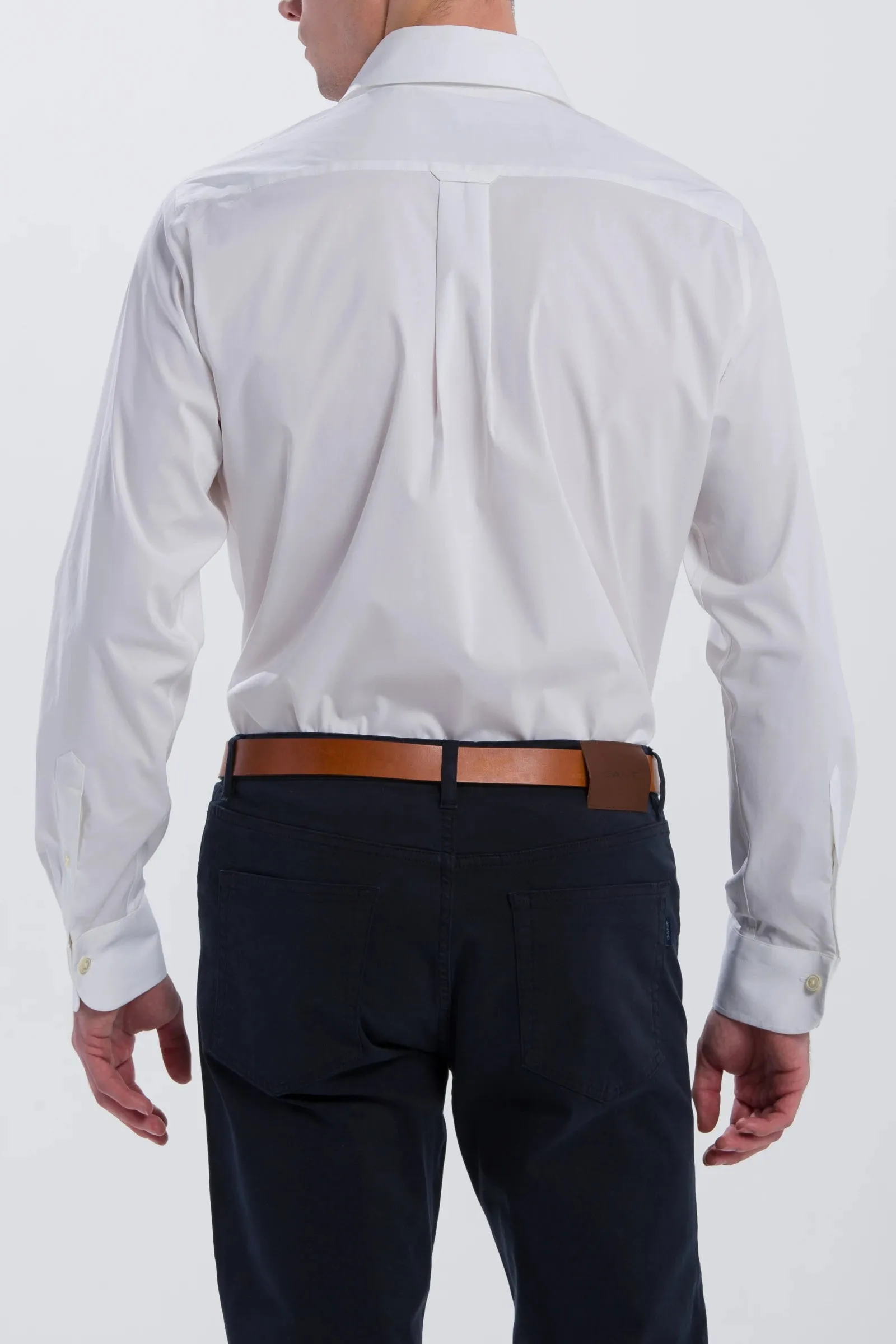 GANT White Tech Prep Broadcloth  Point Collar Shirt 3053114 Size M NWT