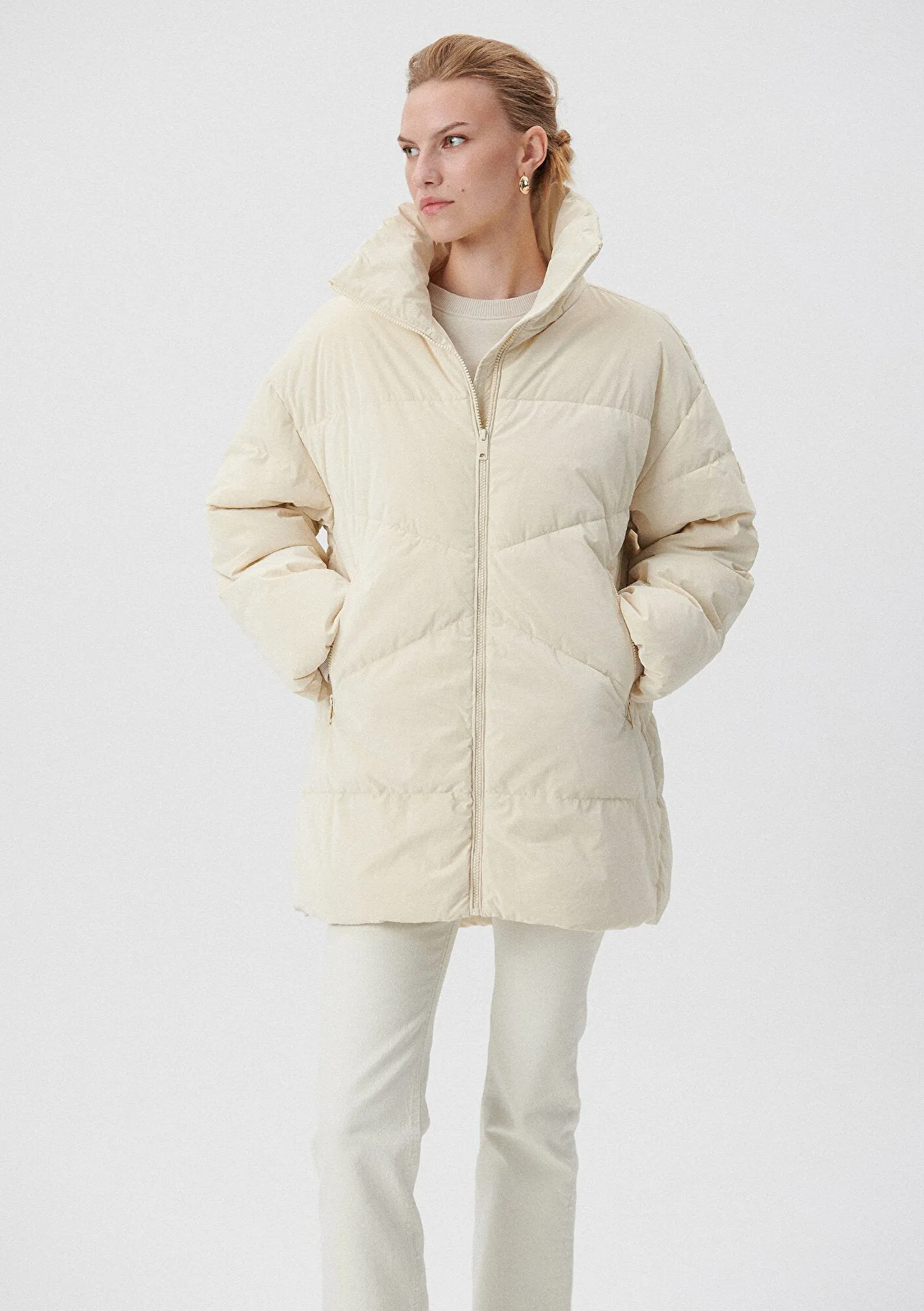 Premium Off White Puffer Jacket