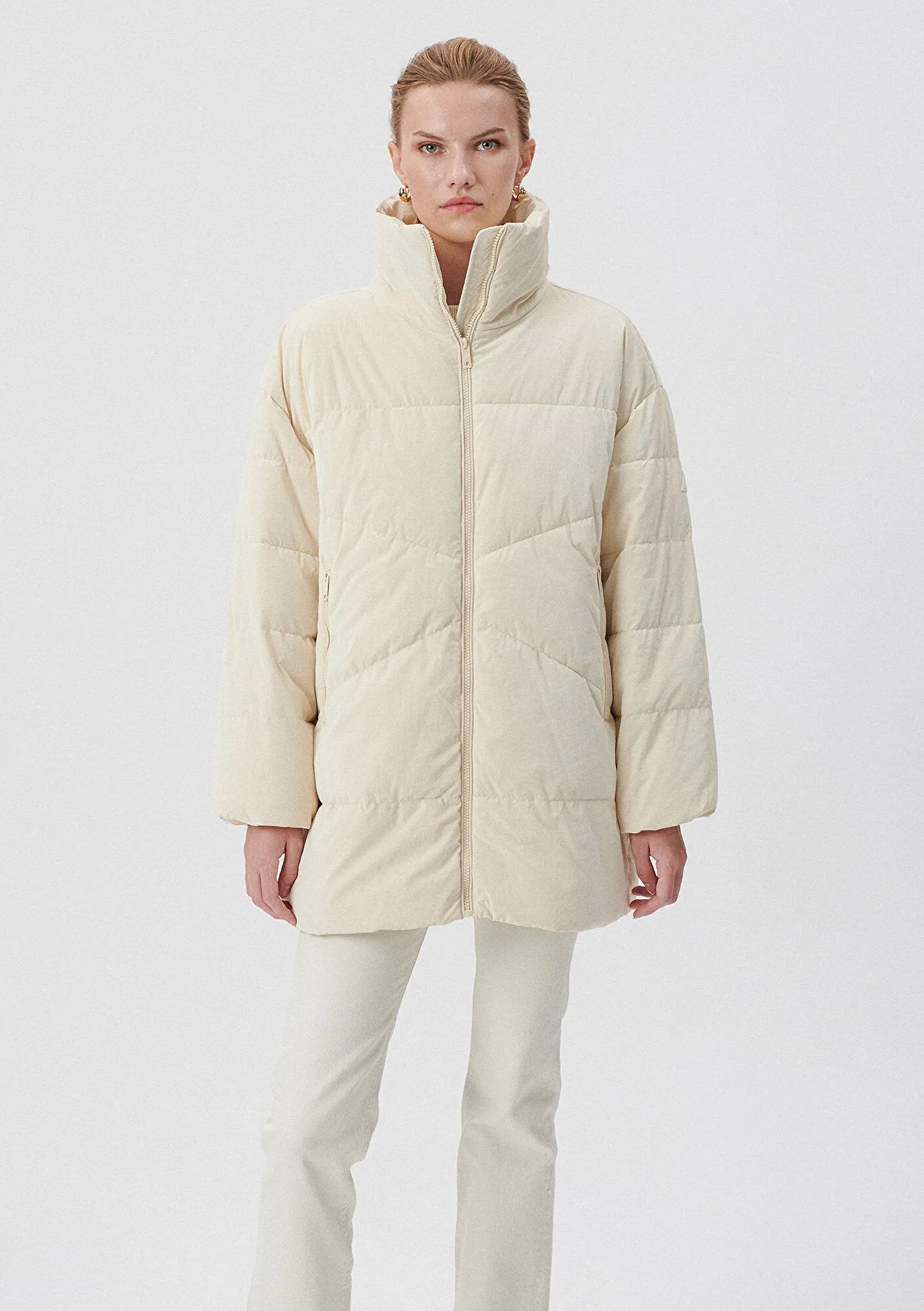 Premium Off White Puffer Jacket