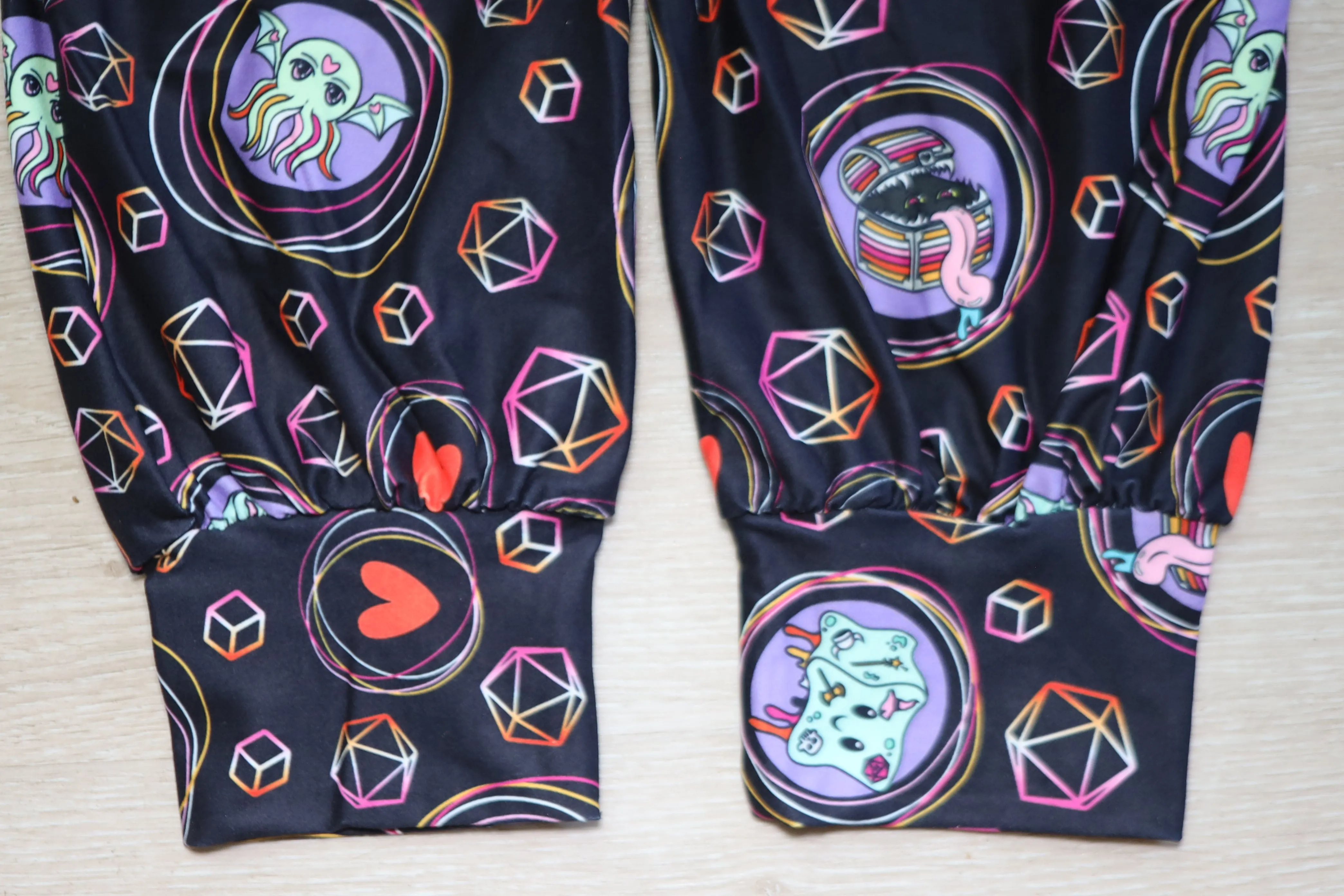 Pride Joggers Lesbian - SIZE: L/XL (Large/XLarge)