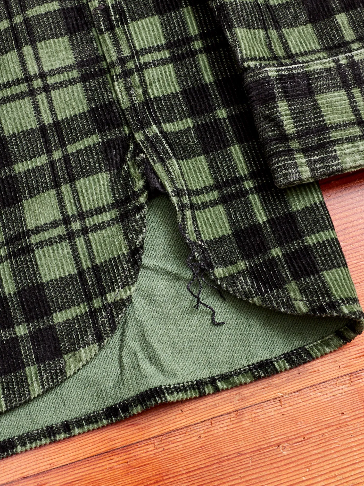 Printed Corduroy Work Shirt in Green/Black