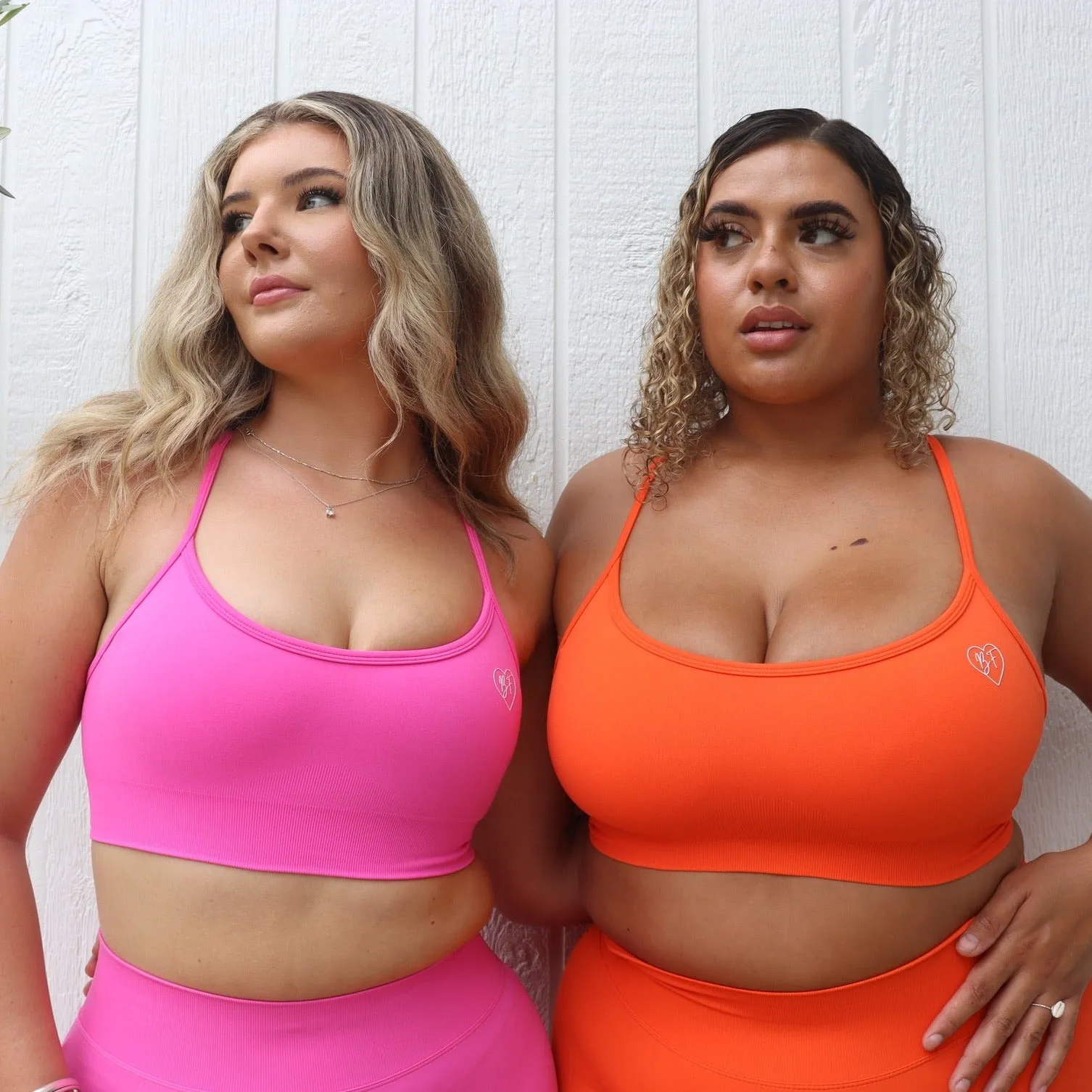 Raspberry Seamless Crop