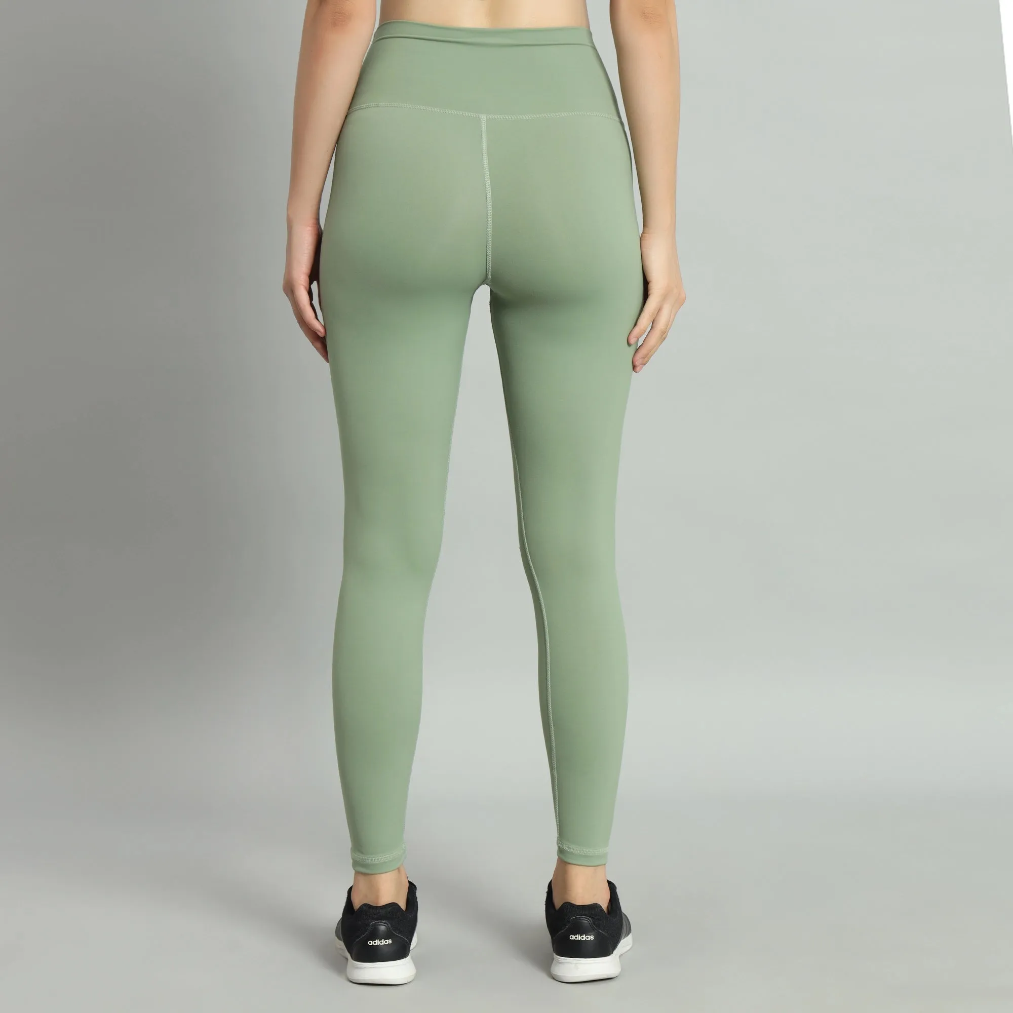 Soft Green Leggings
