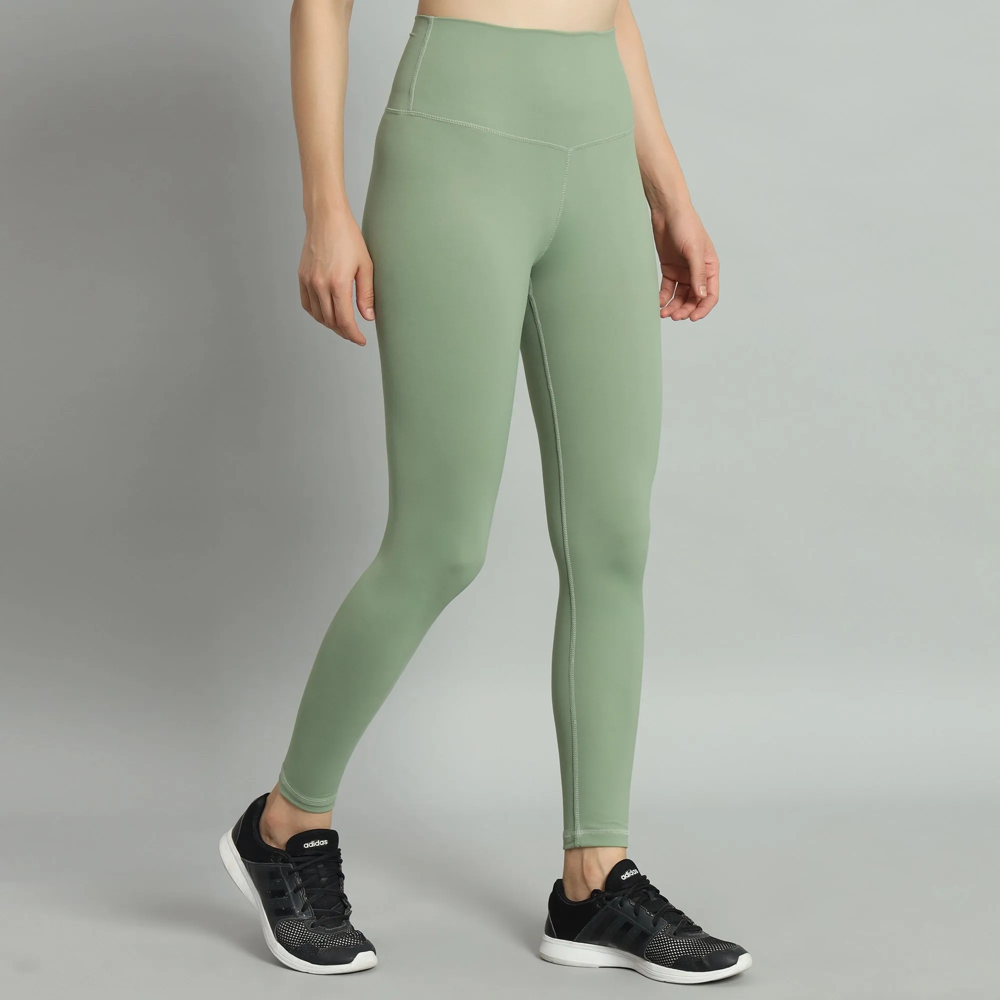 Soft Green Leggings