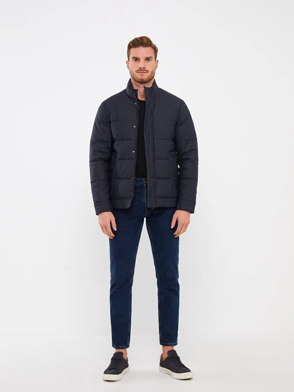 Standard Mold Stand Collar Men Puffer Coat