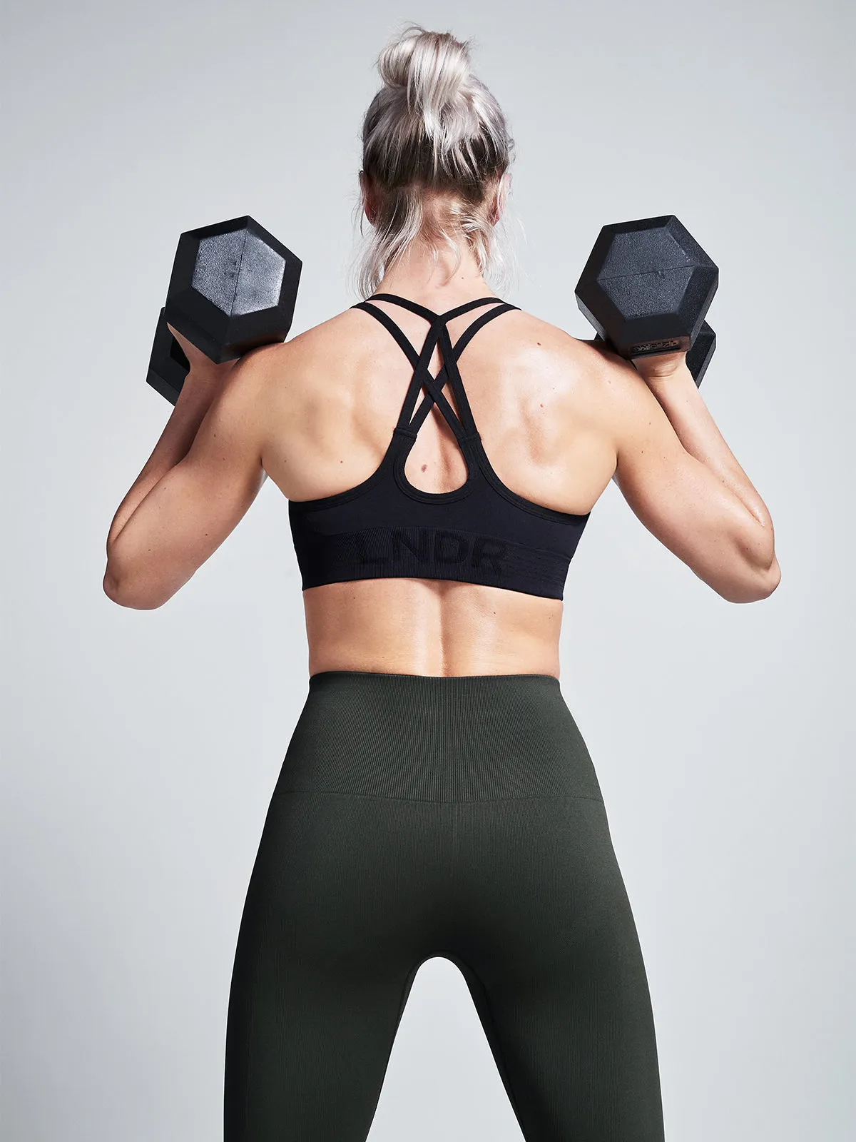 STREAMLINE 8/8 Legging Olive