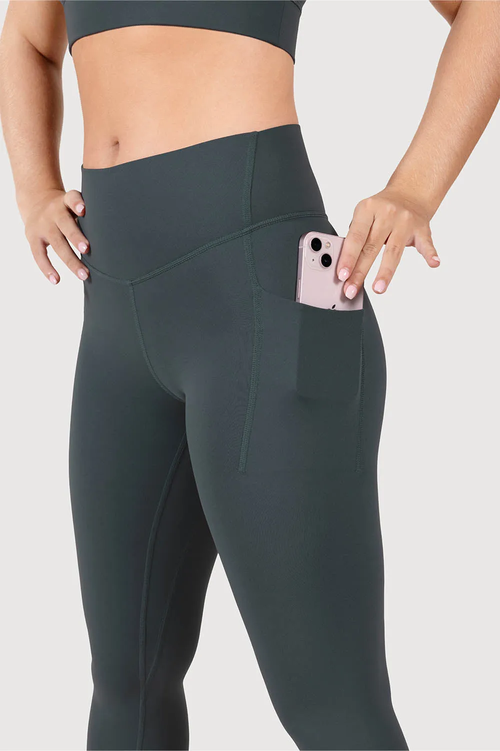 T5564Y - BLOCHeverhold™ Pocket Tight Regular