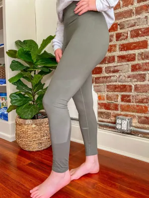 The Butter Soft Leggings in Grey Sage