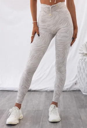 Wild Thing Pocket Legging - Pancake