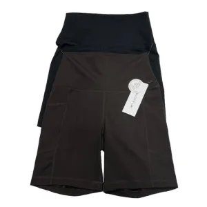 Yogalicious Lux size small set of 2 shorts NWT in perfect condition!